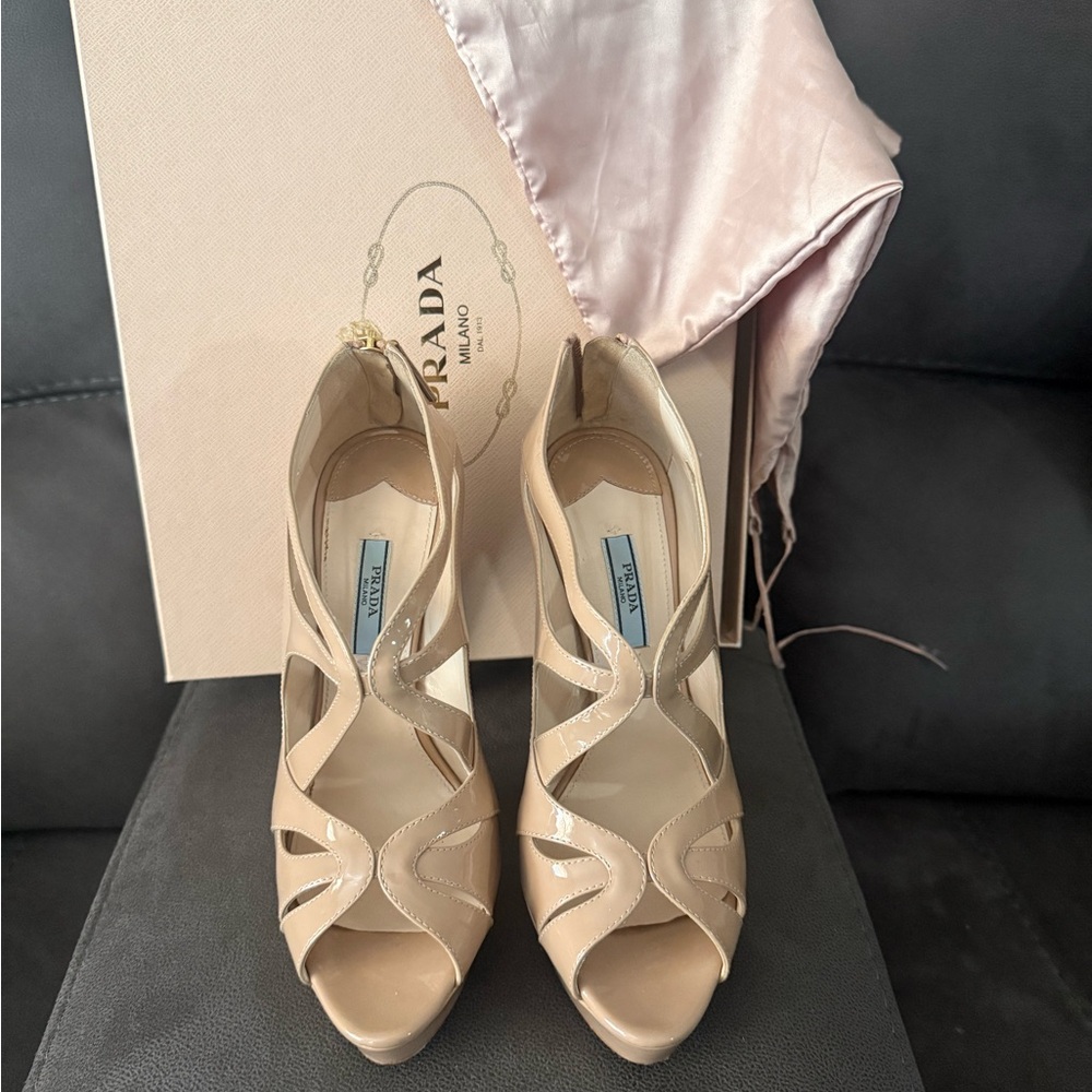 Prada Milano Peep-Toe Heels - Beige Excellent#designer#Graduation #Prom - Picture 2 of 8